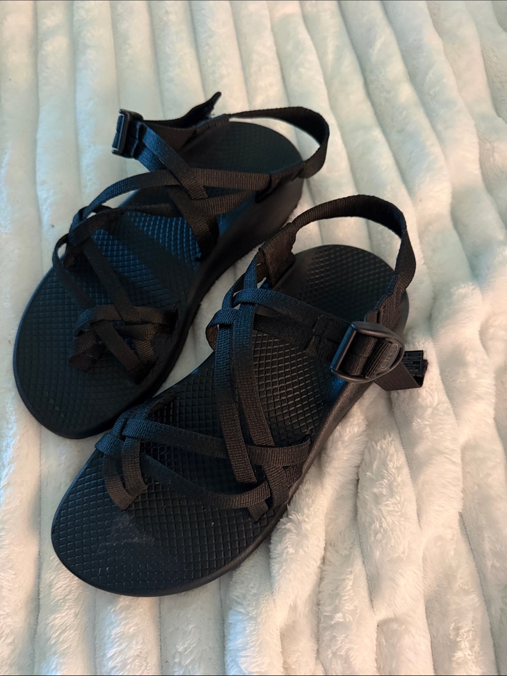 Chaco Women's Z/Cloud X2 size 8